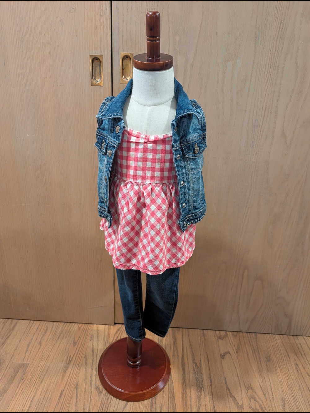 Old Navy 3T Girls Pink Gingham Tank Top with Denim Vest And Jeggings Outfit